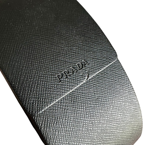 PRADA Black Saffiano Leather Large Sunglasses Case - Picture 2 of 6